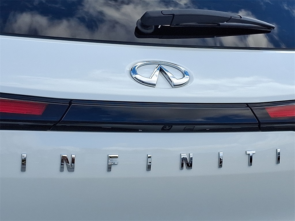 2023 INFINITI QX60 Sensory - Photo 30