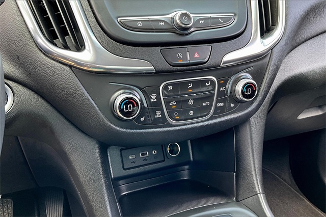 2022 Chevrolet Equinox LT - Photo 22