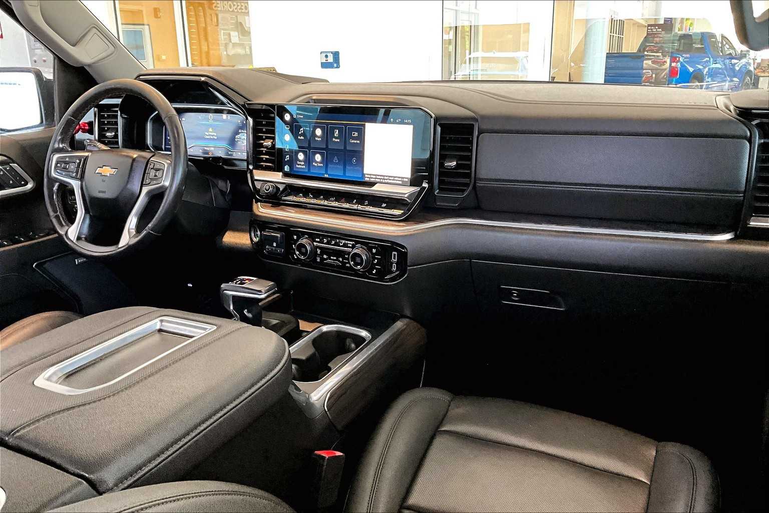 2022 Chevrolet Silverado 1500 LTZ - Photo 14