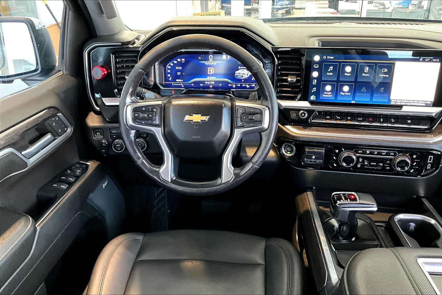 2022 Chevrolet Silverado 1500 LTZ - Photo 17
