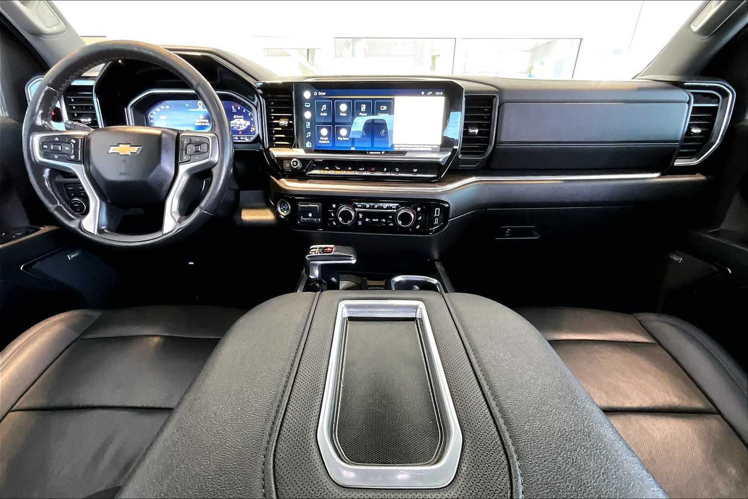 2022 Chevrolet Silverado 1500 LTZ - Photo 21