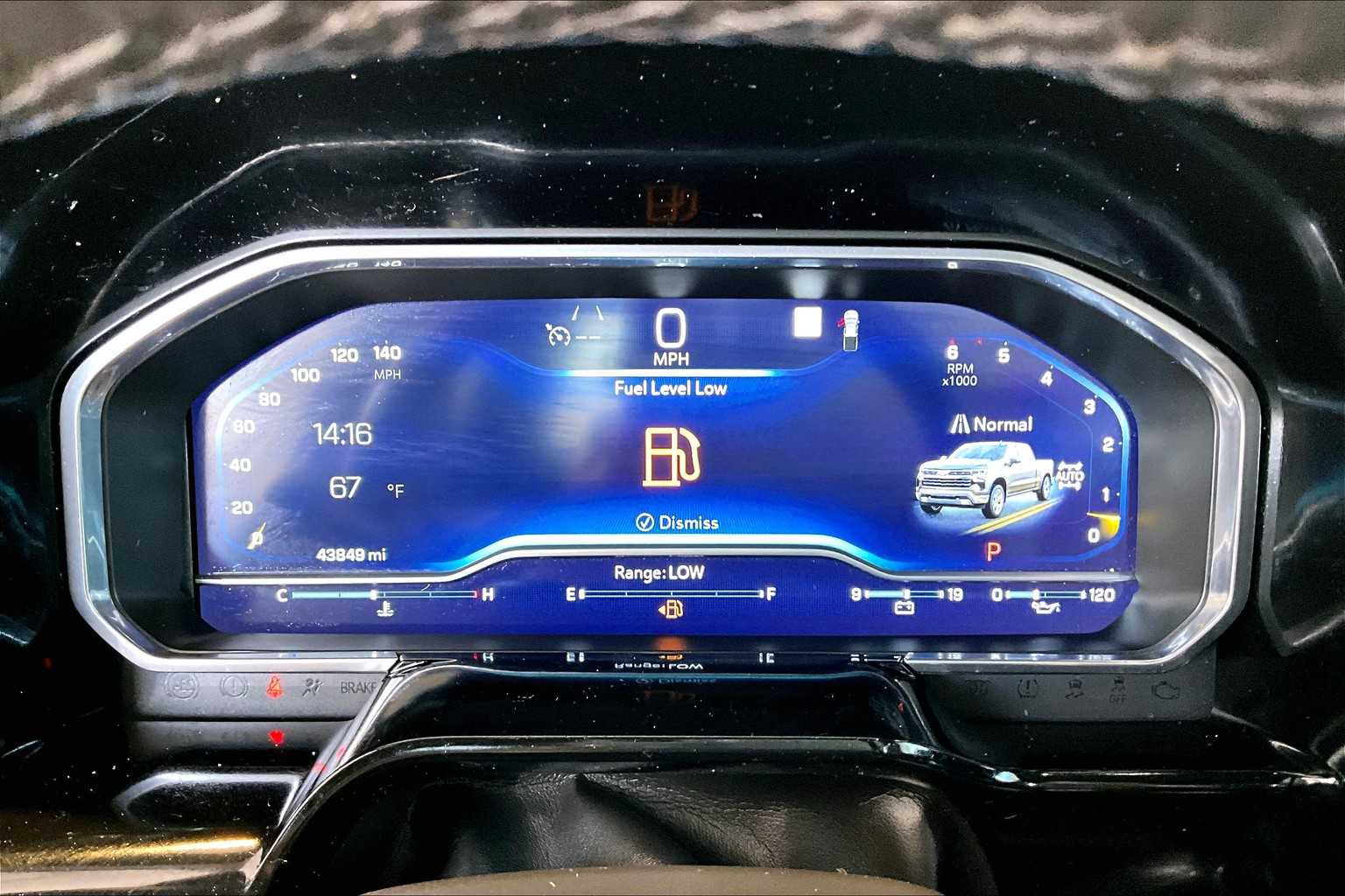 2022 Chevrolet Silverado 1500 LTZ - Photo 25