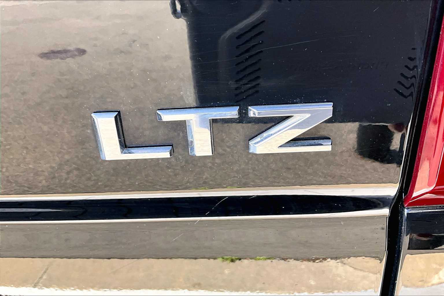 2022 Chevrolet Silverado 1500 LTZ - Photo 29
