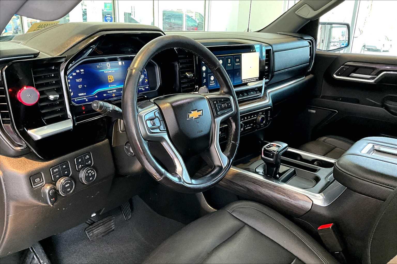 2022 Chevrolet Silverado 1500 LTZ - Photo 8