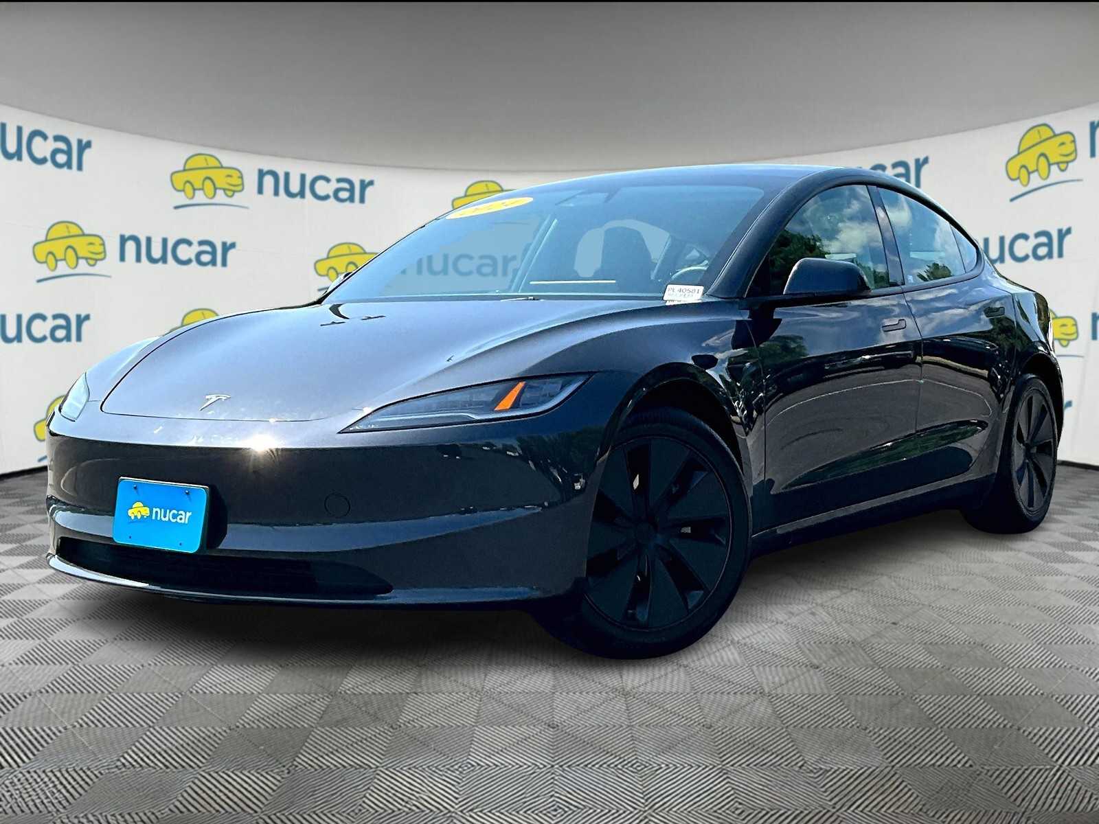 2024 Tesla Model 3  - Photo 3