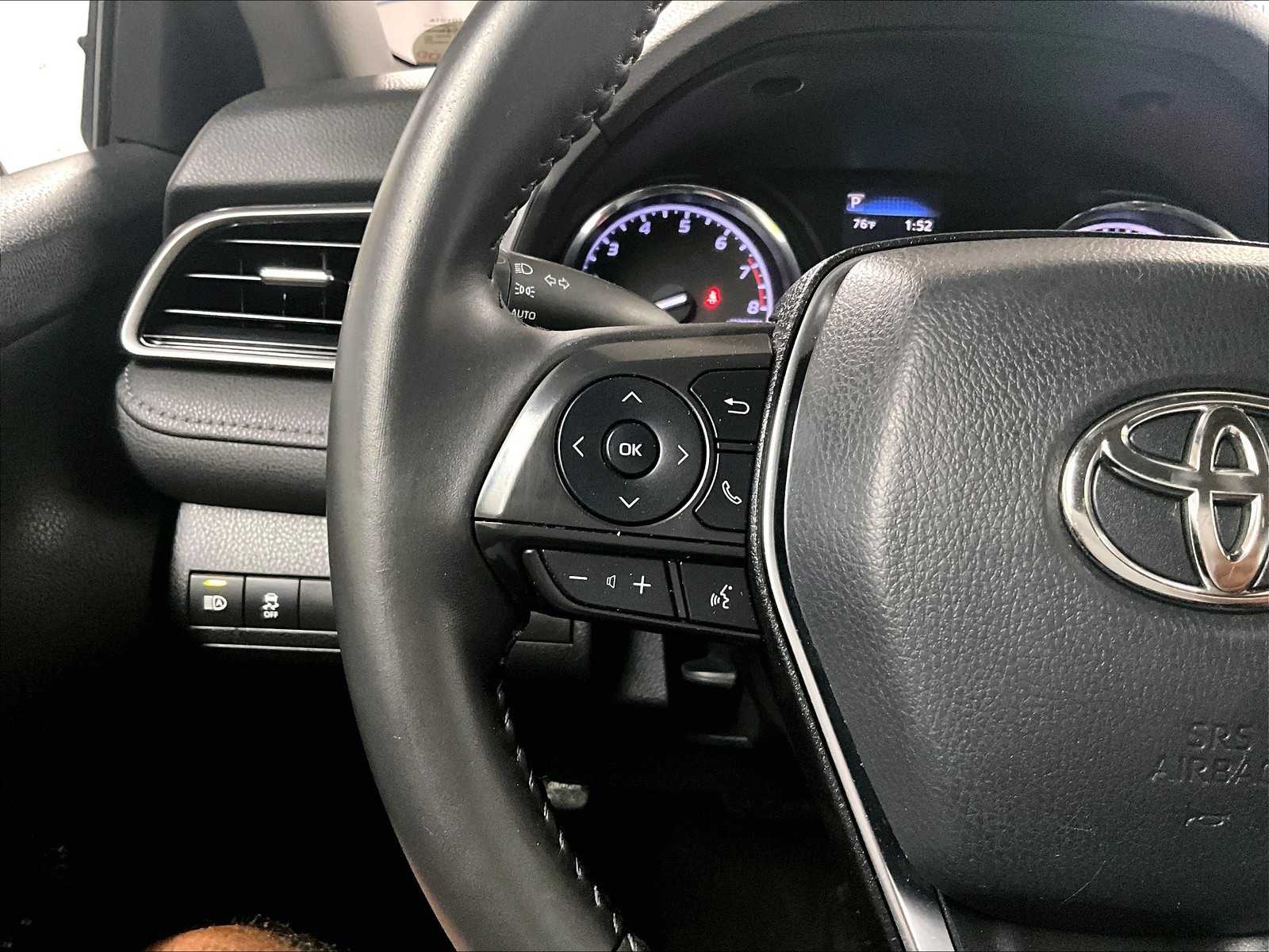 2019 Toyota Camry SE - Photo 22
