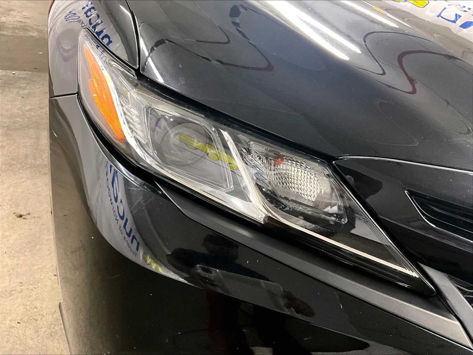 2019 Toyota Camry SE - Photo 31