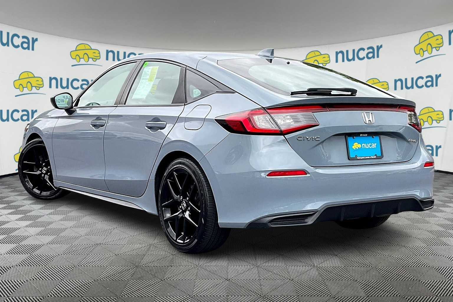 2022 Honda Civic Hatchback Sport - Photo 4