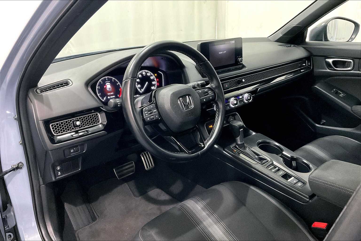 2022 Honda Civic Hatchback Sport - Photo 8