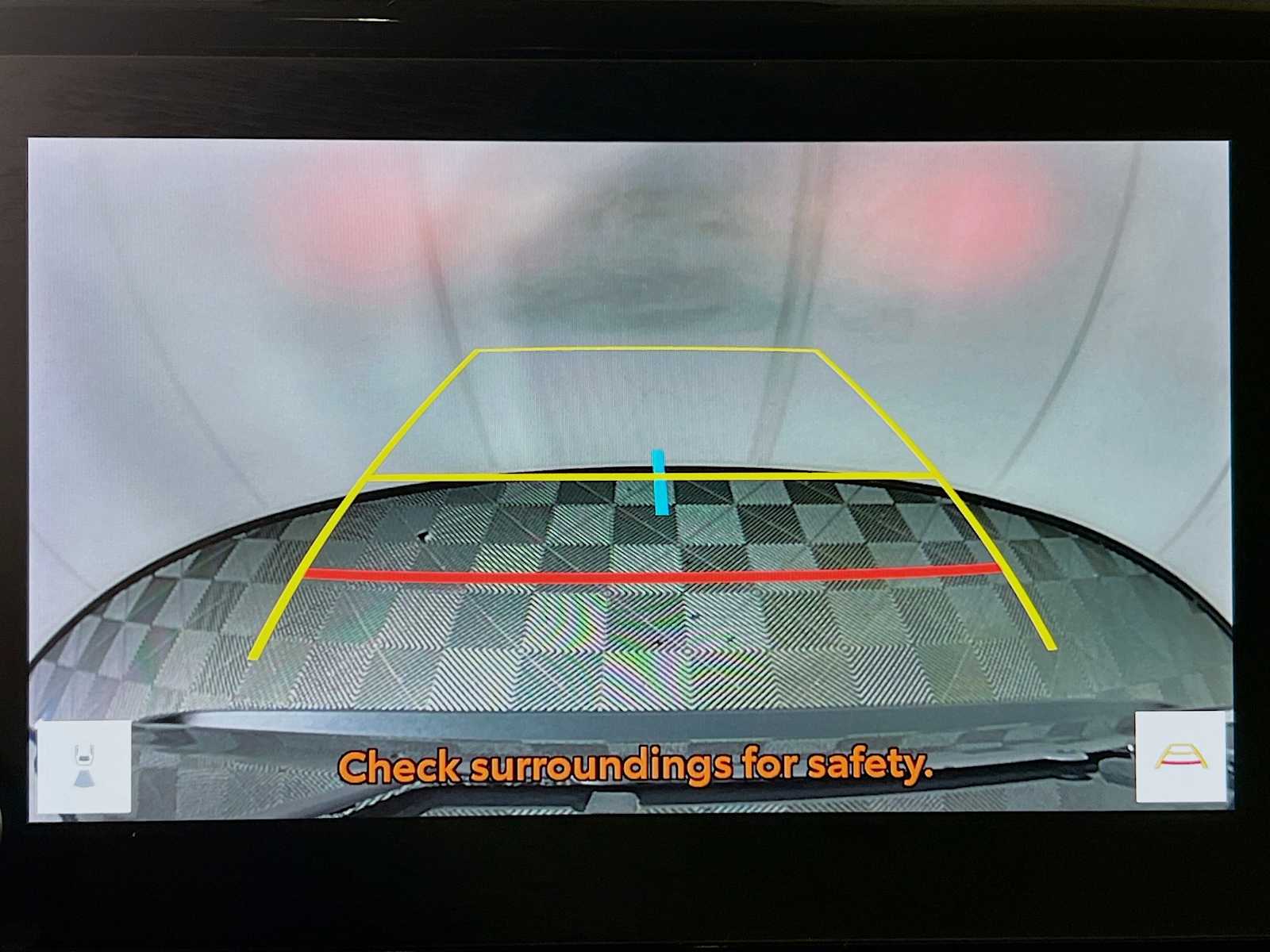 2023 Toyota RAV4 LE - Photo 13