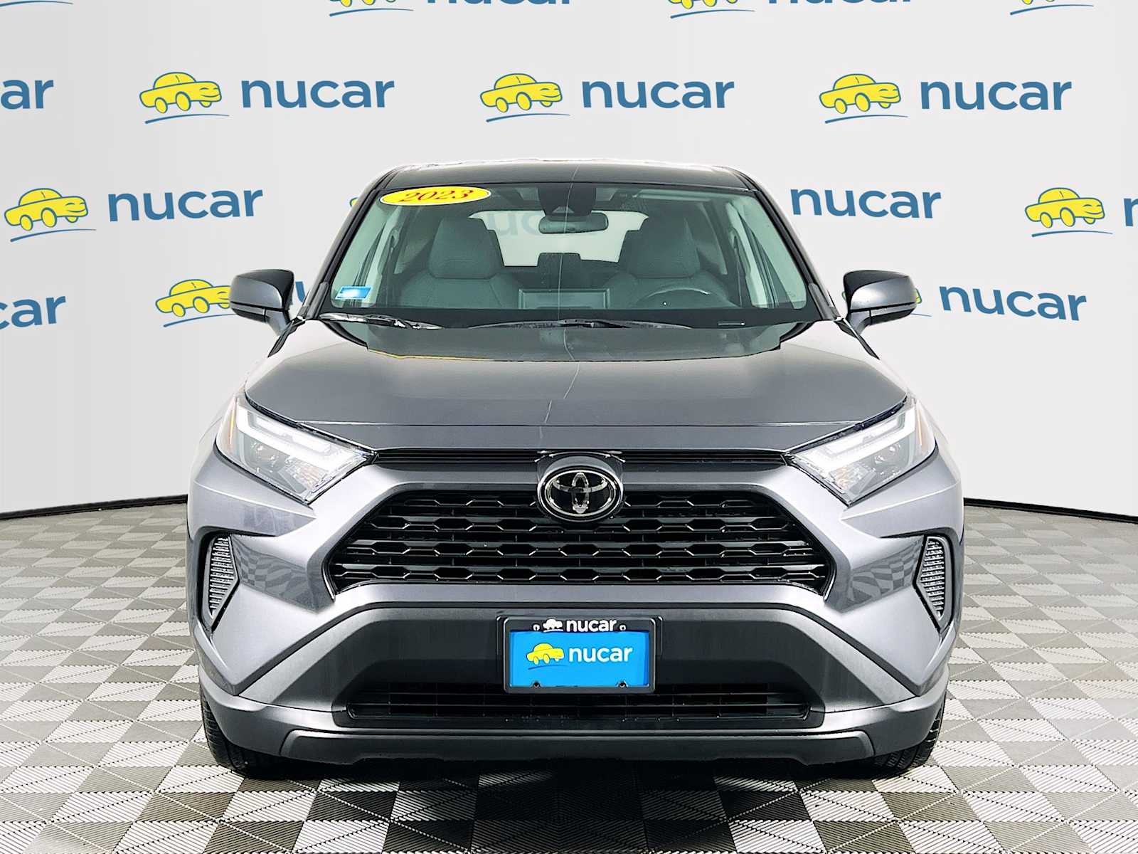 2023 Toyota RAV4 LE - Photo 2