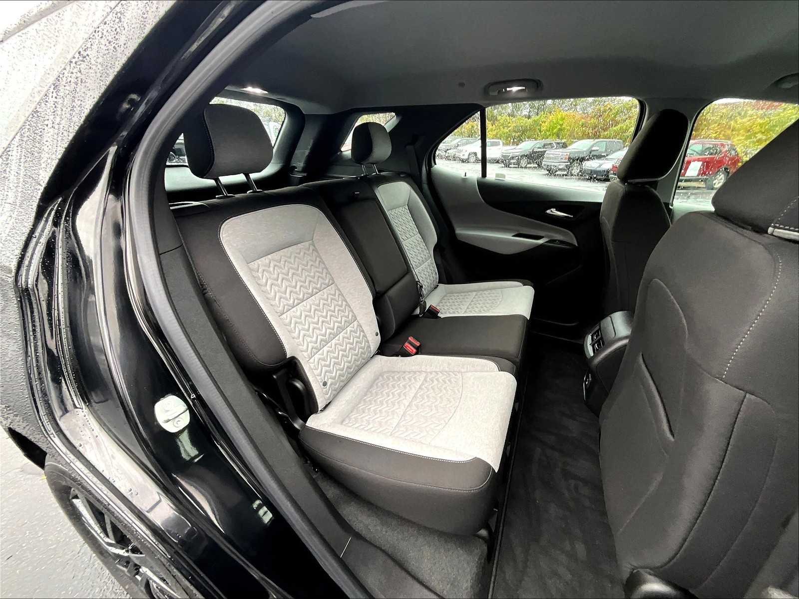 2024 Chevrolet Equinox LS - Photo 15