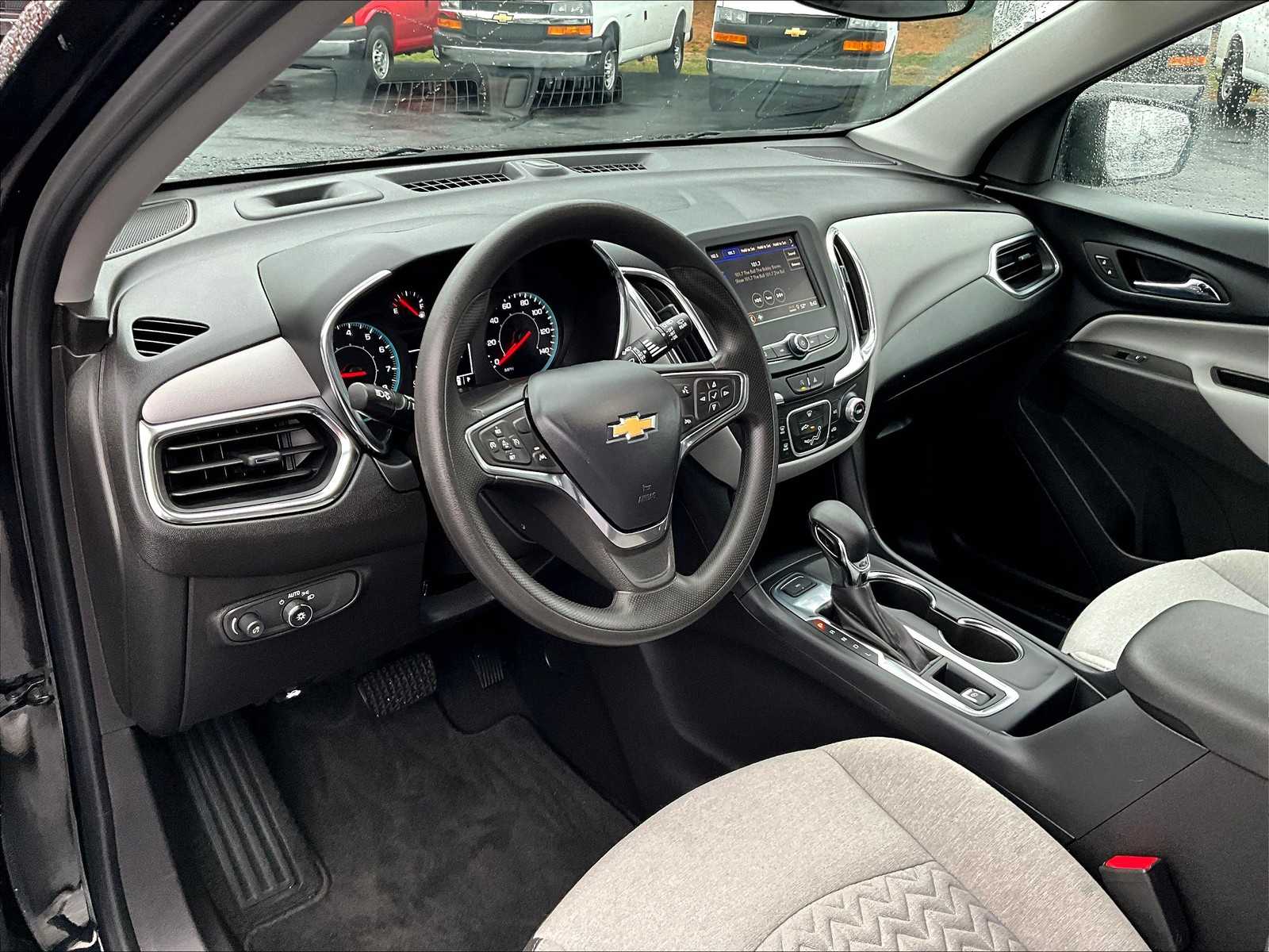 2024 Chevrolet Equinox LS - Photo 8