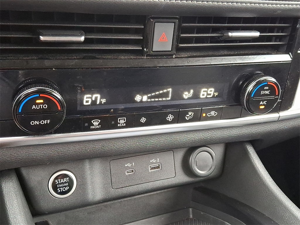 2021 Nissan Rogue SV - Photo 15