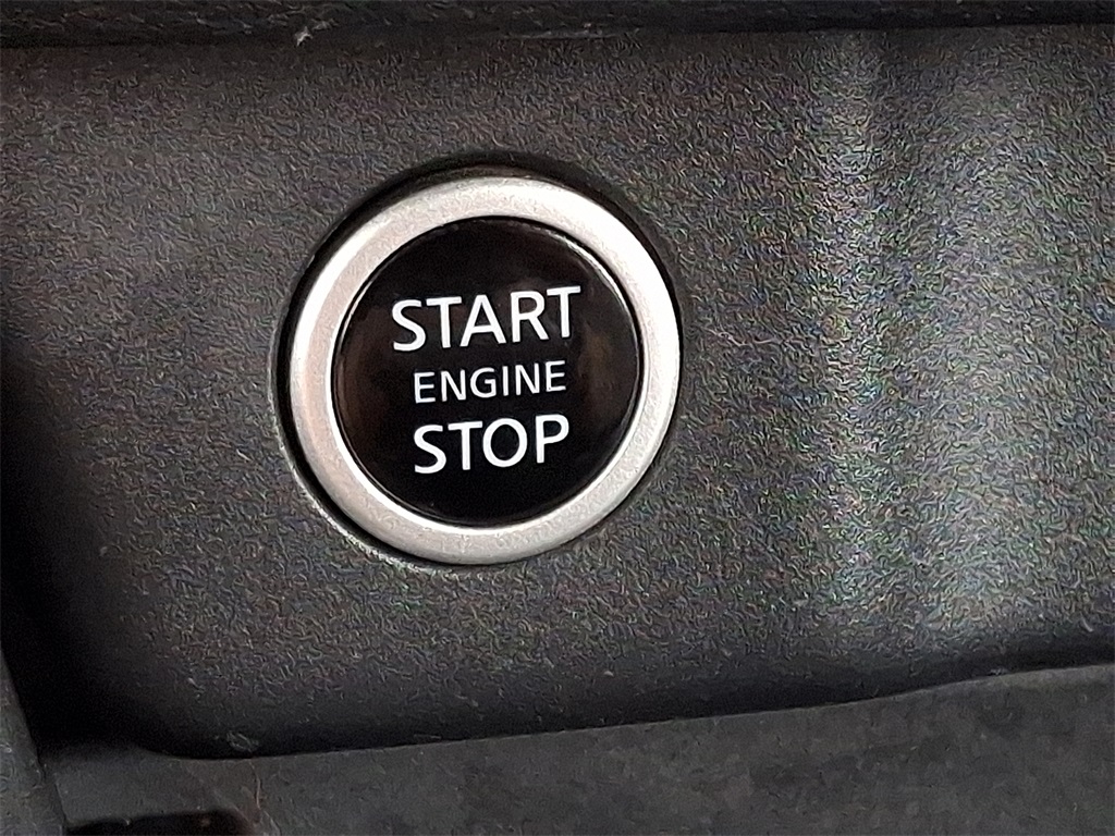 2021 Nissan Rogue SV - Photo 22