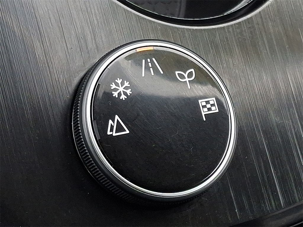 2021 Nissan Rogue SV - Photo 24