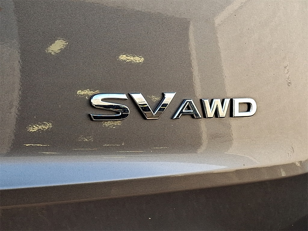 2021 Nissan Rogue SV - Photo 10