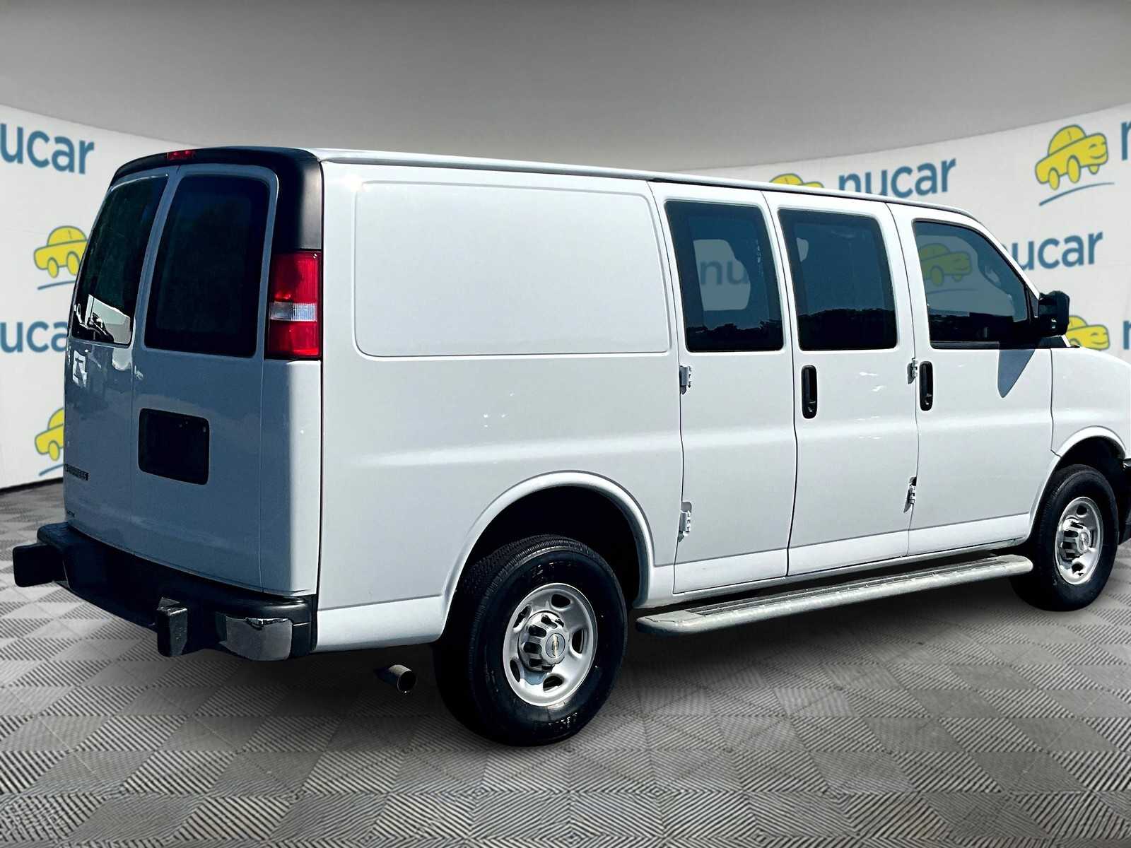 2023 Chevrolet Express 2500 Cargo photo 7