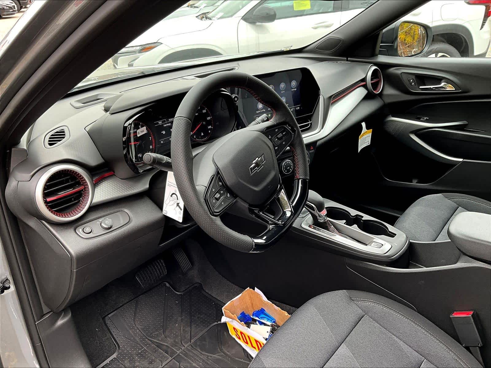 2025 Chevrolet Trax 1RS - Photo 9