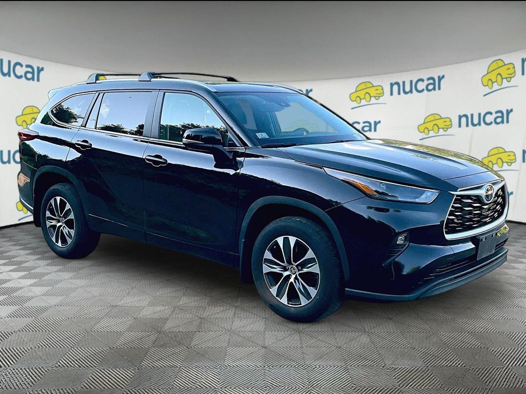 2023 Toyota Highlander XLE