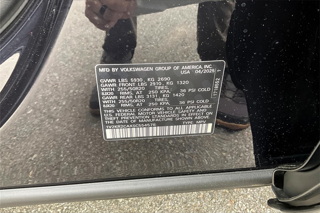 2025 Volkswagen Atlas 2.0T SE w/Technology - Photo 16