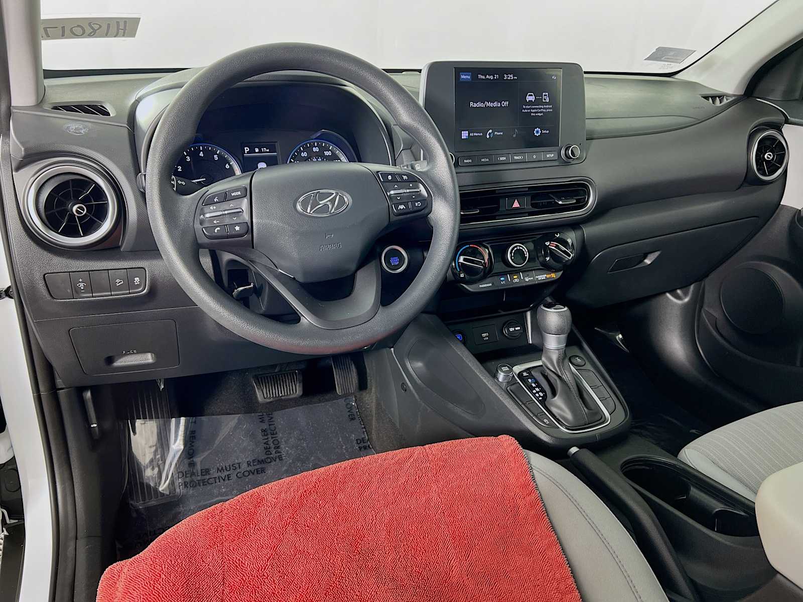 2023 Hyundai Kona SEL - Photo 9