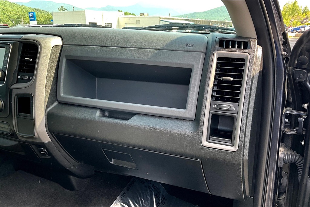 2019 Ram 1500 Classic Express - Photo 13