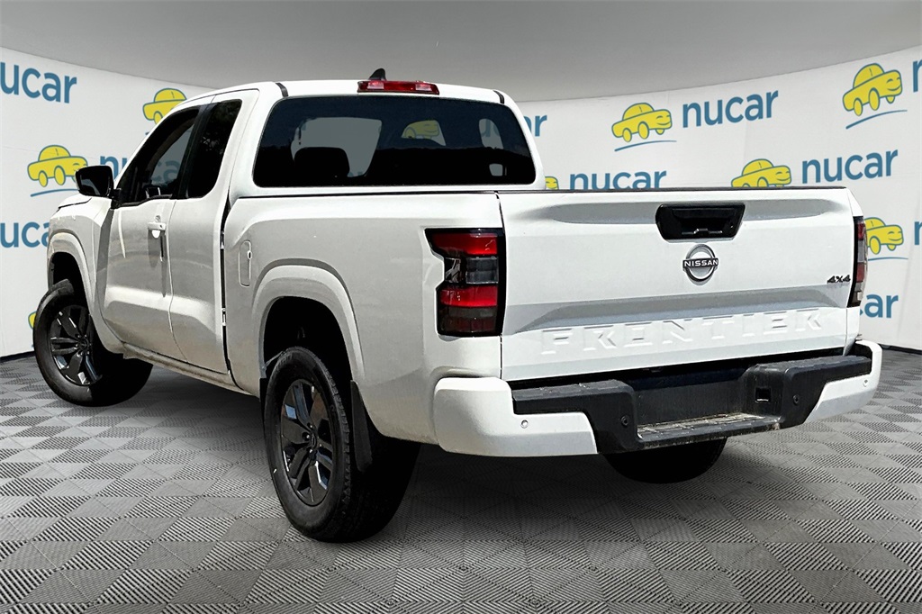 2025 Nissan Frontier SV - Photo 4