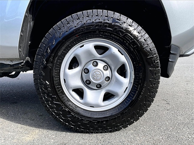 2023 Toyota Tacoma SR - Photo 9