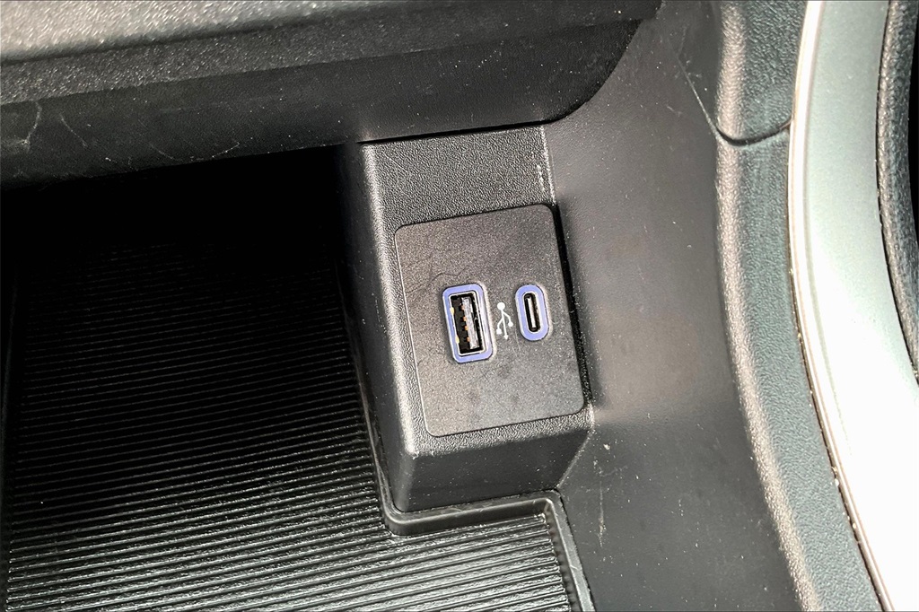 2024 Ford Edge SEL - Photo 27