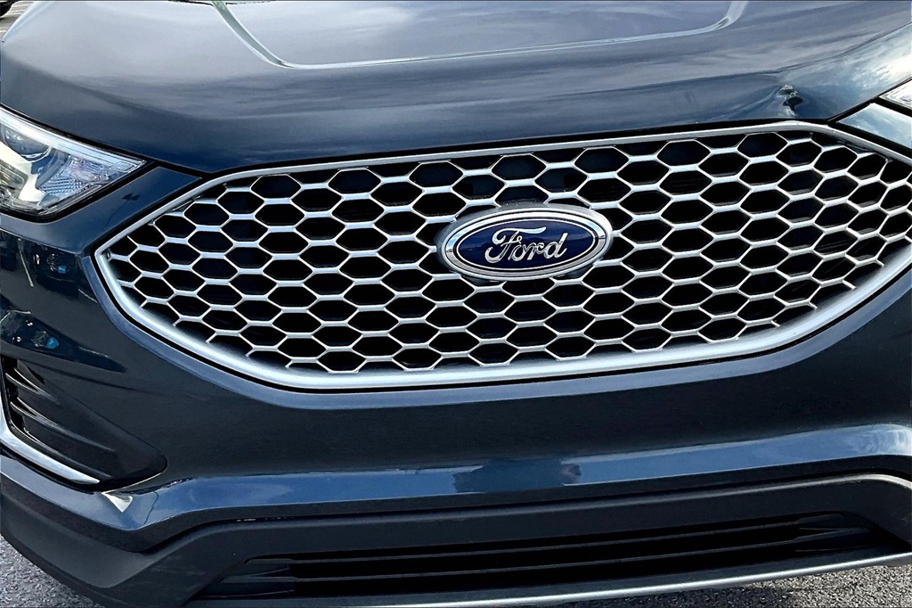 2024 Ford Edge SEL - Photo 31
