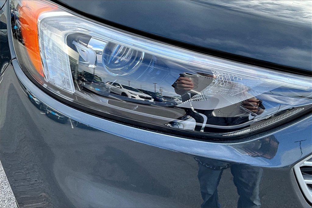2024 Ford Edge SEL - Photo 32