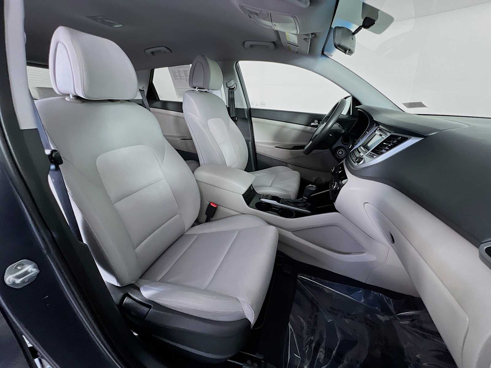 2018 Hyundai Tucson SE - Photo 26