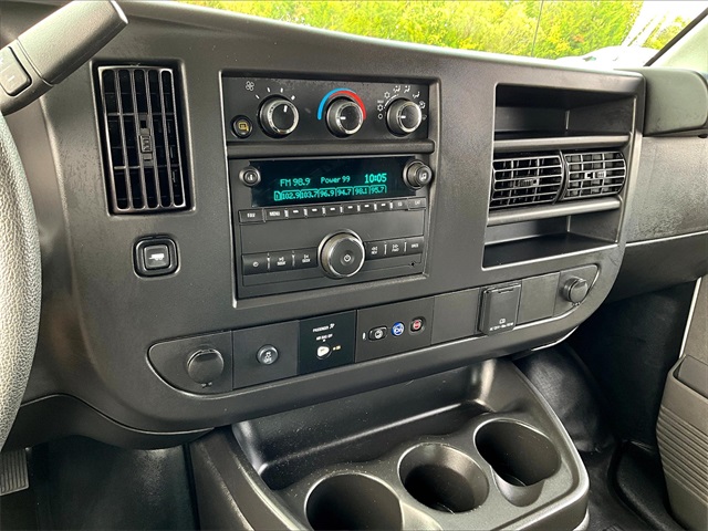 2024 Chevrolet Express 2500 Work Van - Photo 16