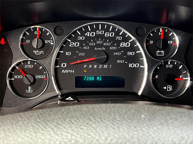2024 Chevrolet Express 2500 Work Van - Photo 18