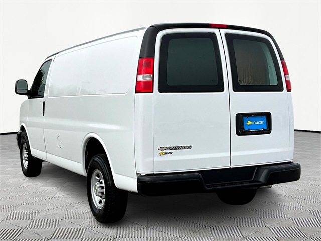 2024 Chevrolet Express 2500 Work Van - Photo 4