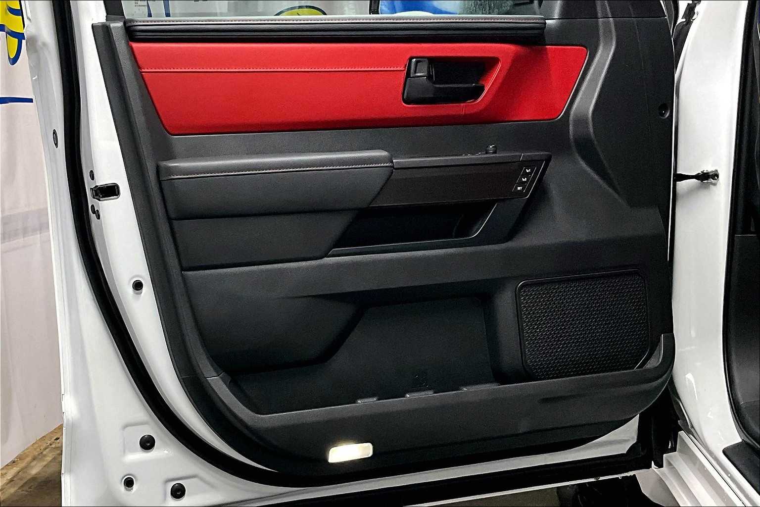 2025 Toyota Sequoia TRD Pro - Photo 9