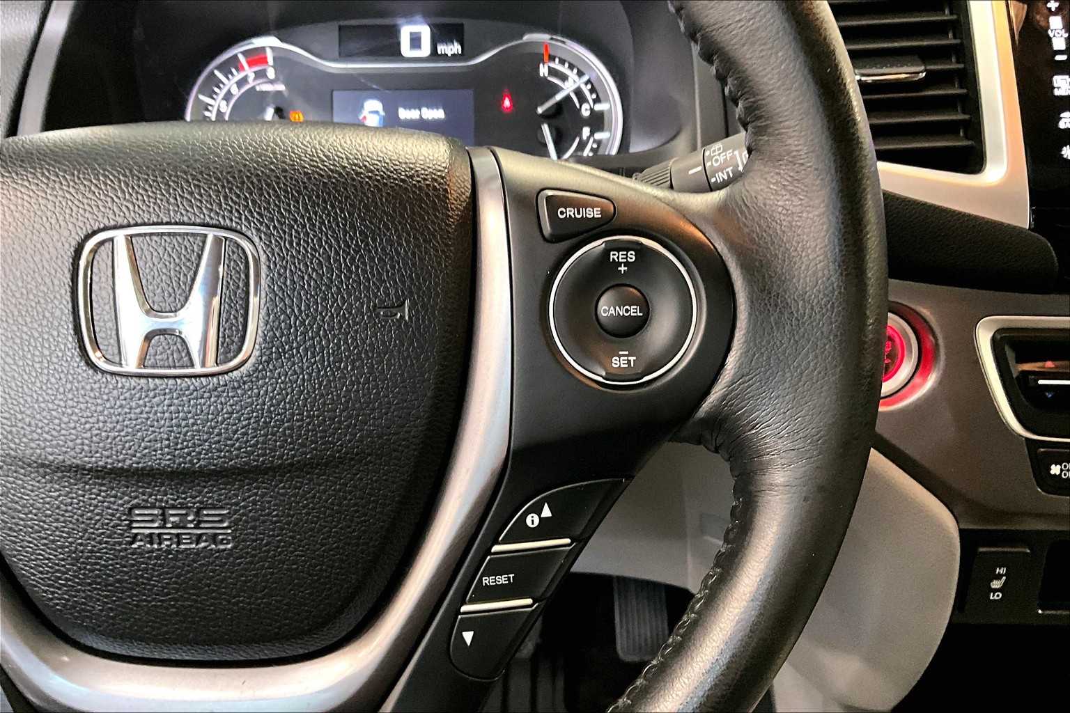 2016 Honda Pilot EX-L - Photo 25