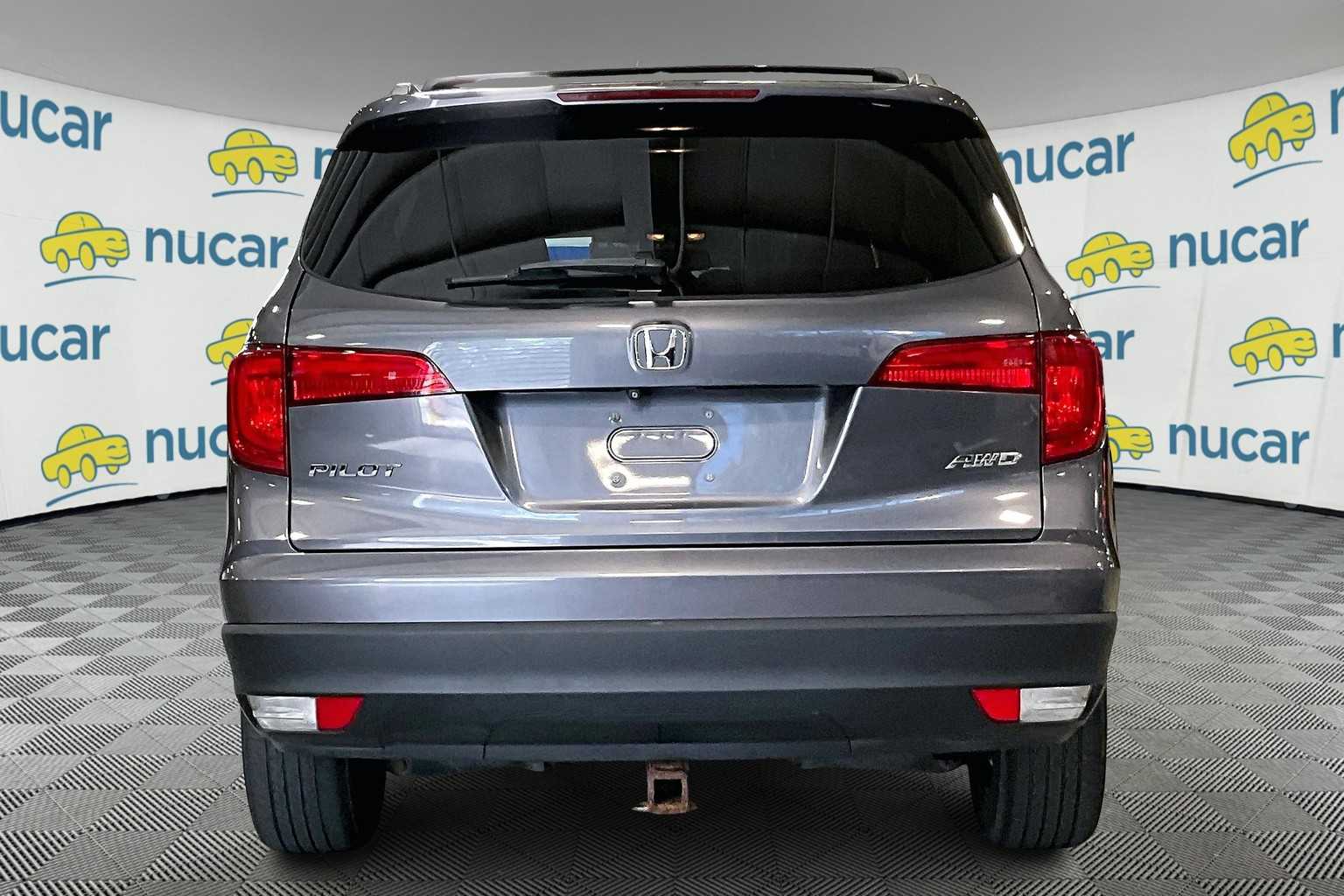 2016 Honda Pilot EX-L - Photo 5