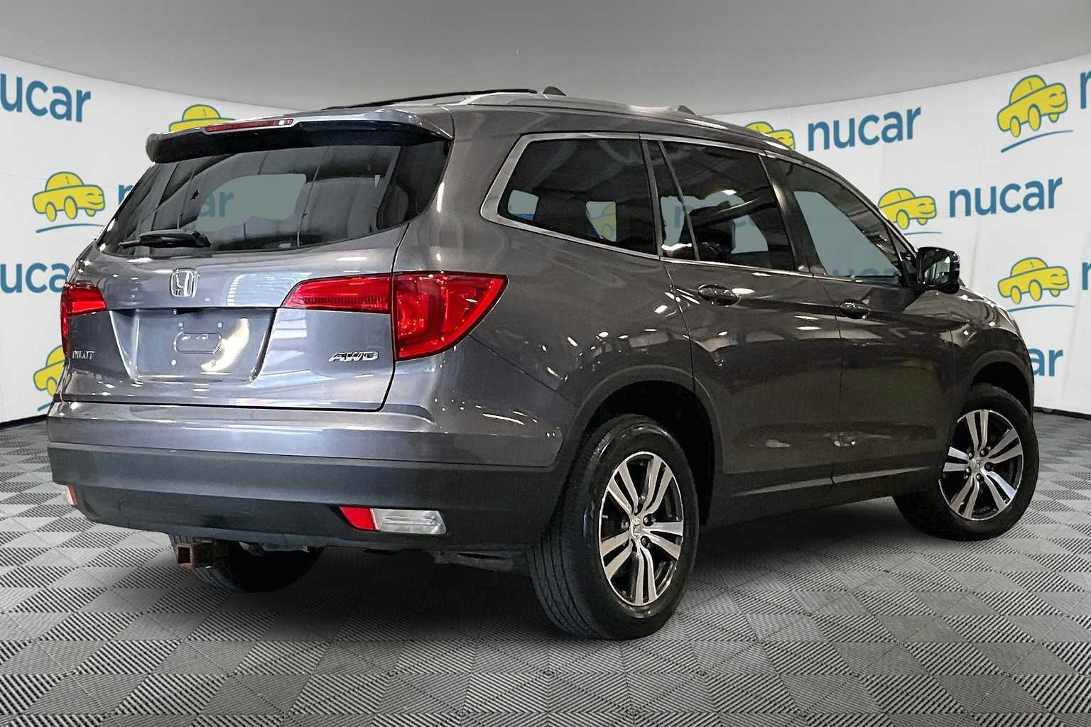 2016 Honda Pilot EX-L - Photo 6