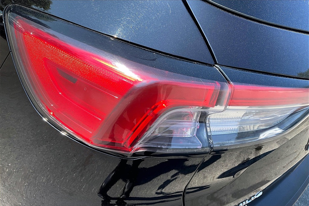 2022 Ford Escape Titanium Hybrid - Photo 31