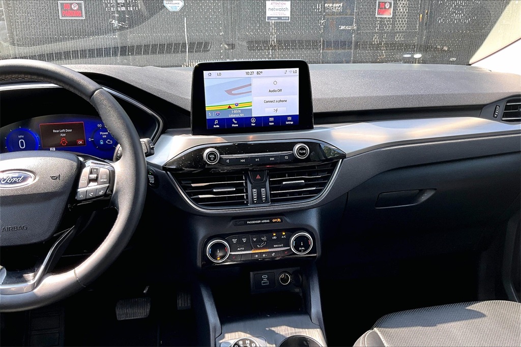 2022 Ford Escape Titanium Hybrid - Photo 6