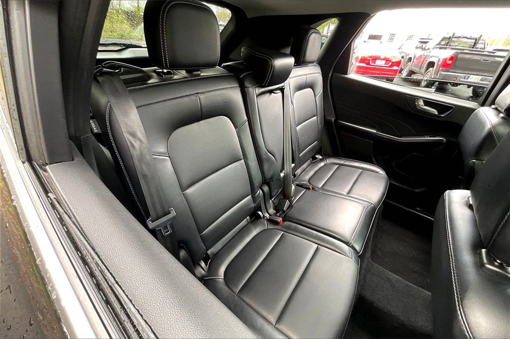 2023 Ford Escape Platinum - Photo 18