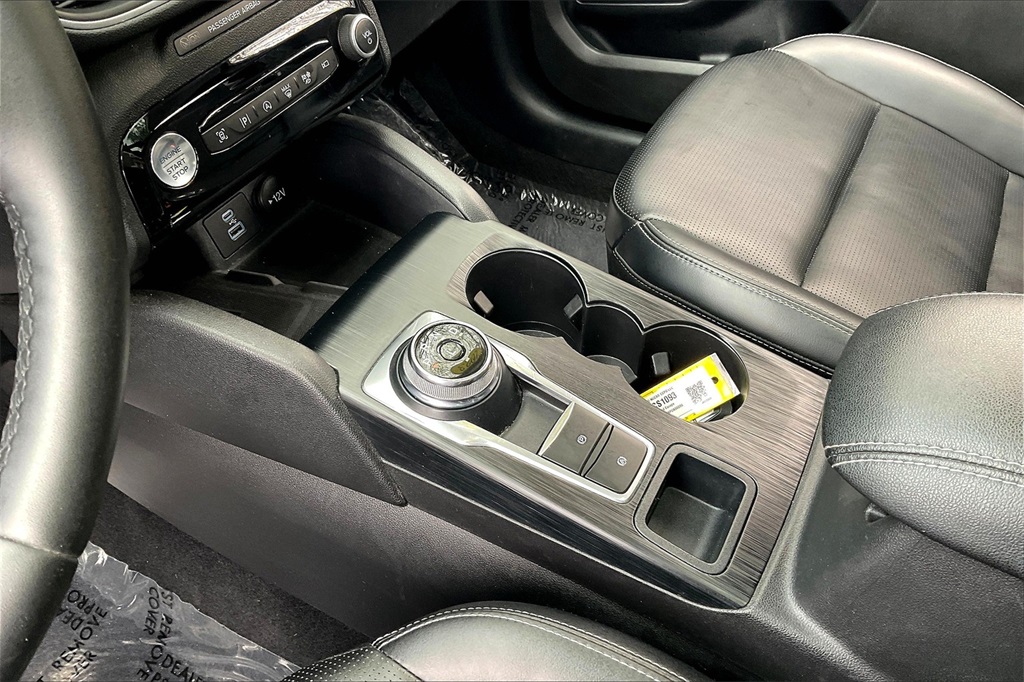2023 Ford Escape Platinum - Photo 19