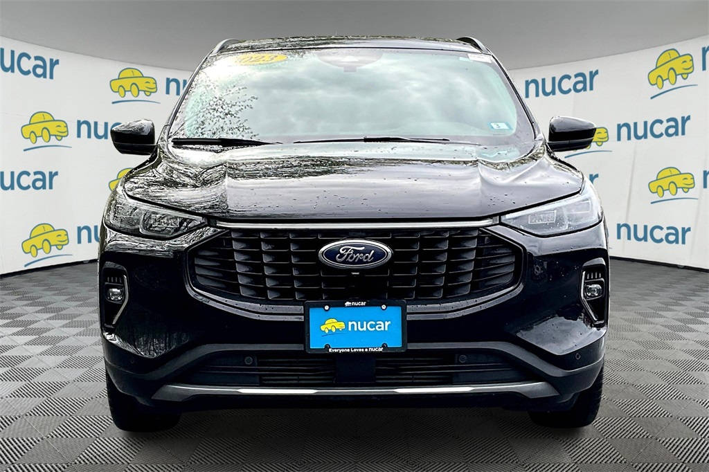 2023 Ford Escape Platinum - Photo 2
