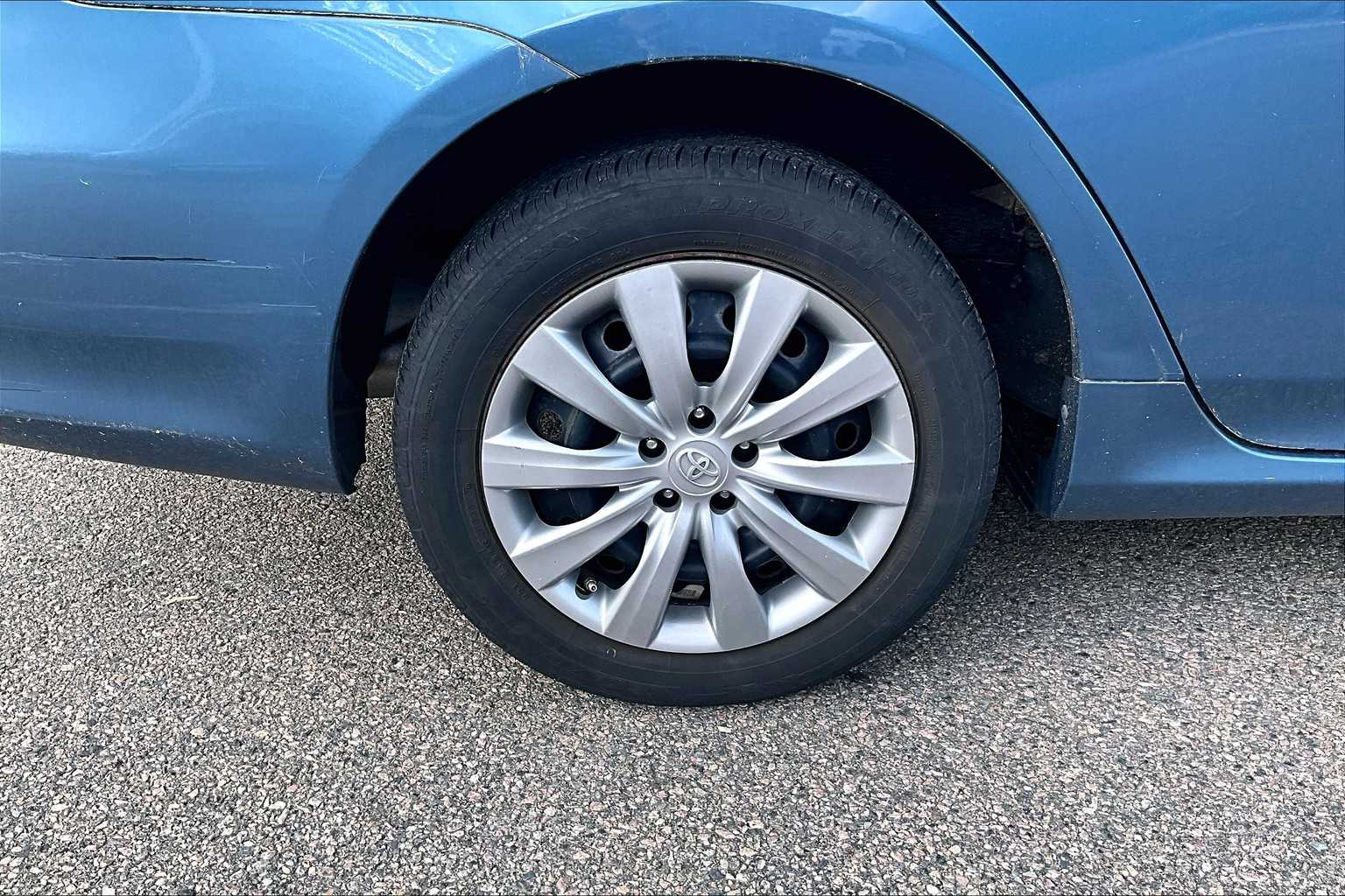 2013 Toyota Corolla LE - Photo 4