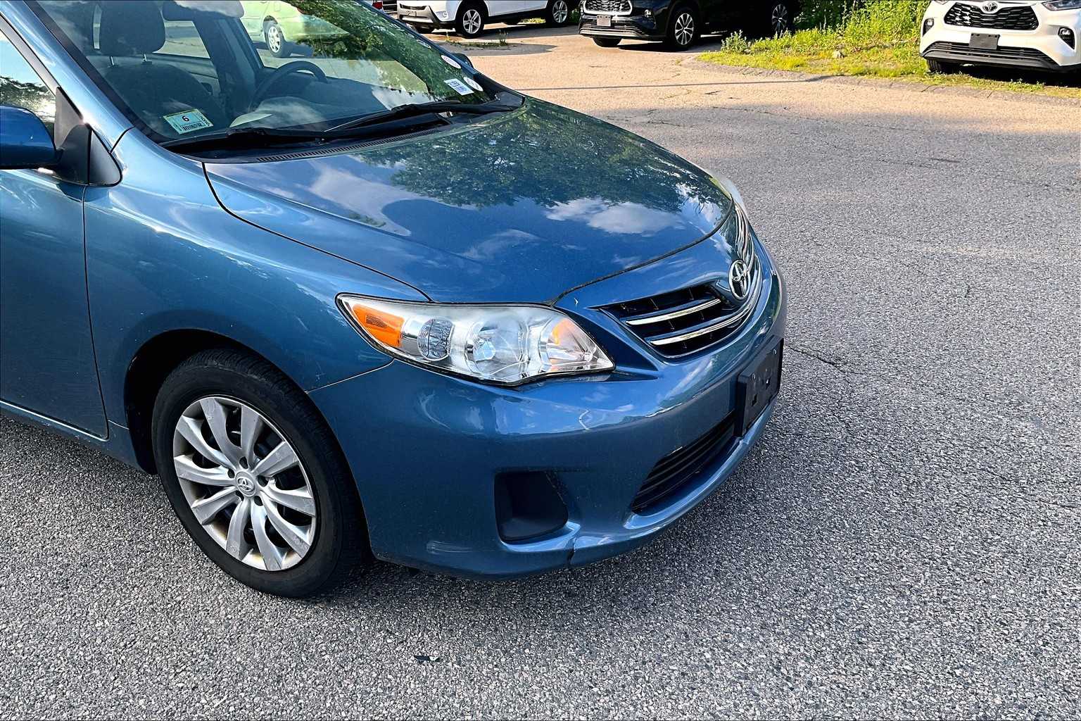 2013 Toyota Corolla LE - Photo 5