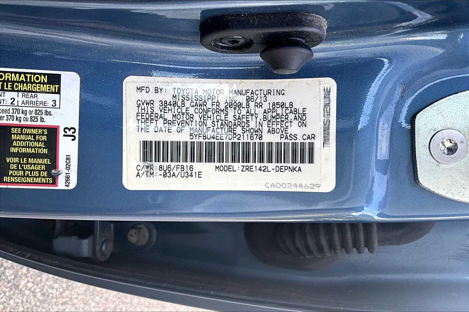 2013 Toyota Corolla LE - Photo 6