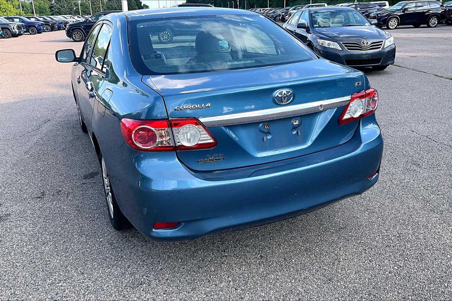 2013 Toyota Corolla LE - Photo 7