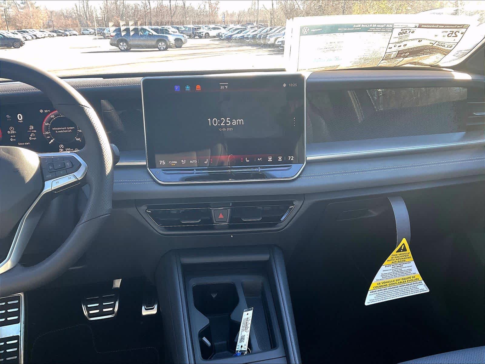 2026 Volkswagen Tiguan SE R-Line Black - Photo 13